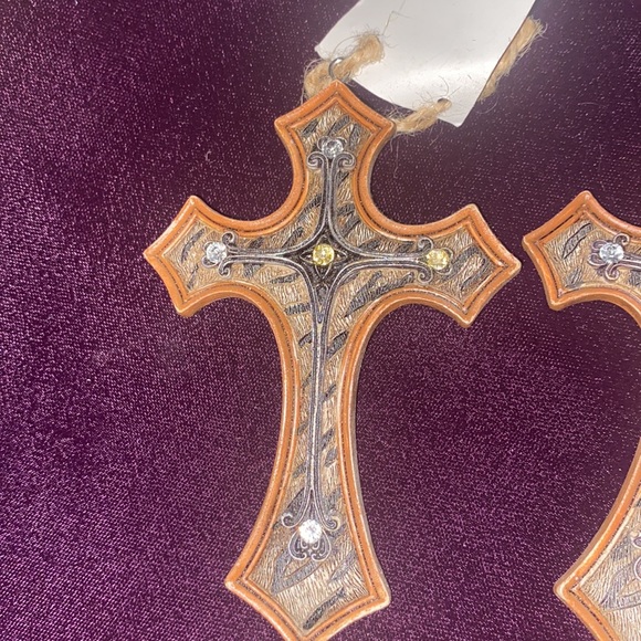 8 rhinestone cross ornaments - Picture 3 of 12